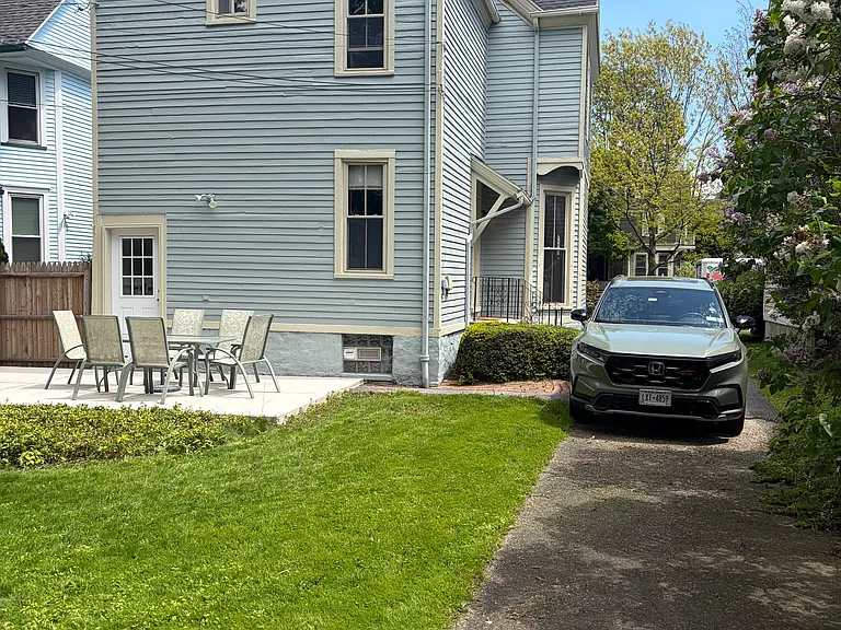 29 Rundel Park — Photo 4