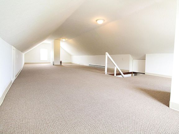 5th image of 2572 Indianola Ave #2574