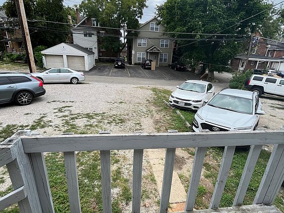 3rd image of 71 E Woodruff Ave #71