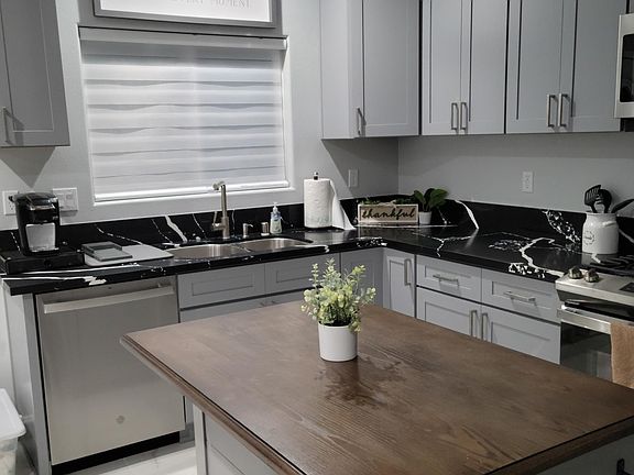2nd image of 5534 Edita Ave
