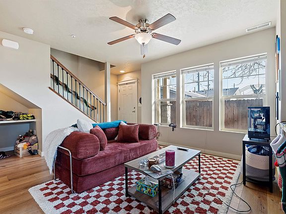 4th image of 9107 W Ustick Rd