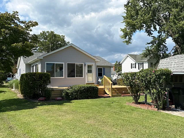 3 bed, 1500 sqft, $2,500 — Photo 2