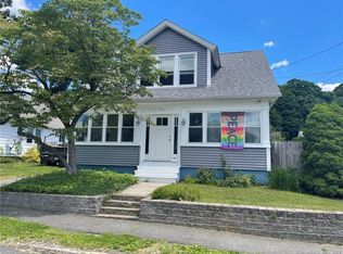 13 Bostwick Pl, New Milford, CT 06776