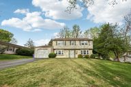 Tanbark Ln-2304-001.jpg