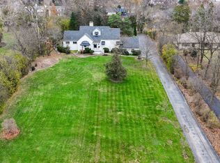 2619 York Rd, Oak Brook, IL 60523