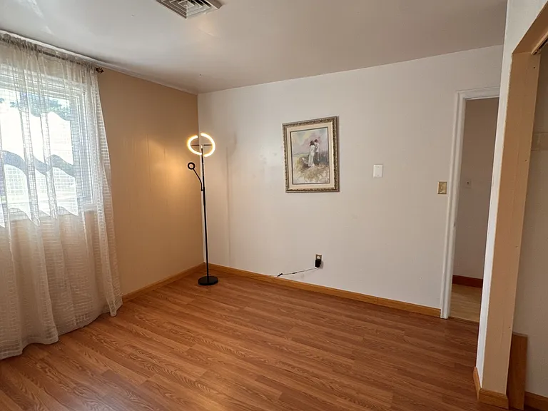 4902 Creek Dr — Photo 23