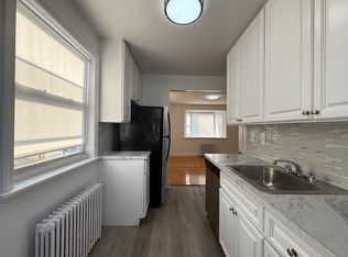 224-30 64th Ave #1, Oakland Gardens, NY 11364
