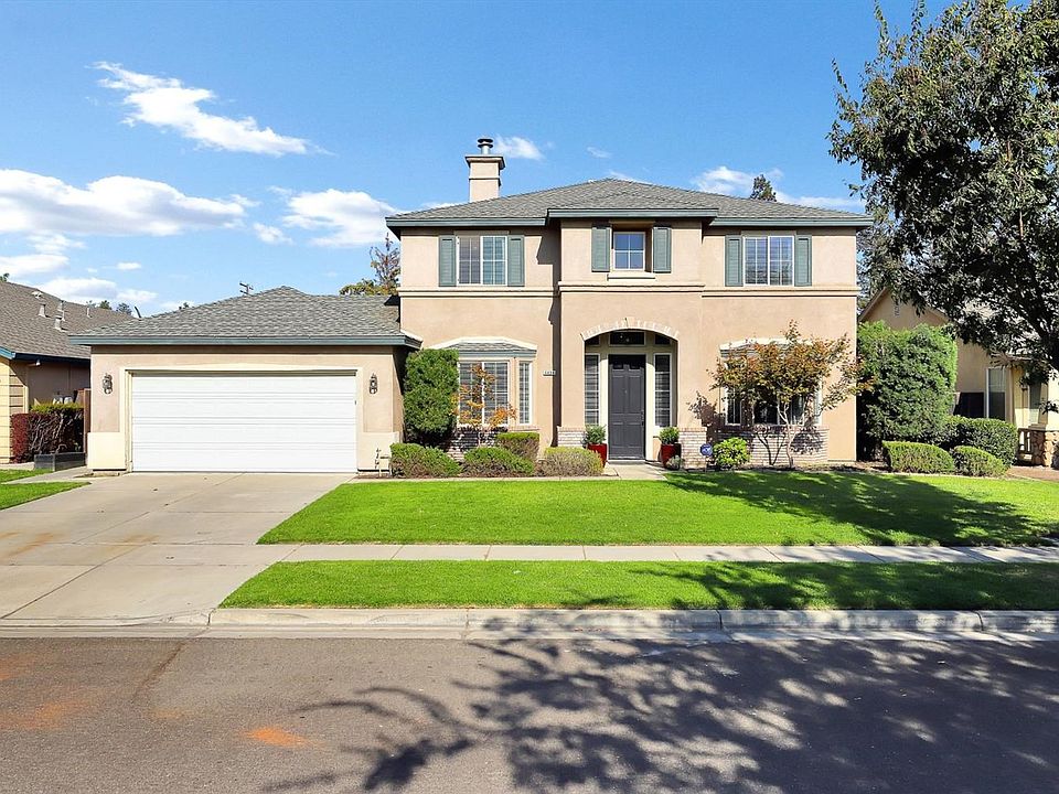 2nd image of 4404 Bellevue Ct