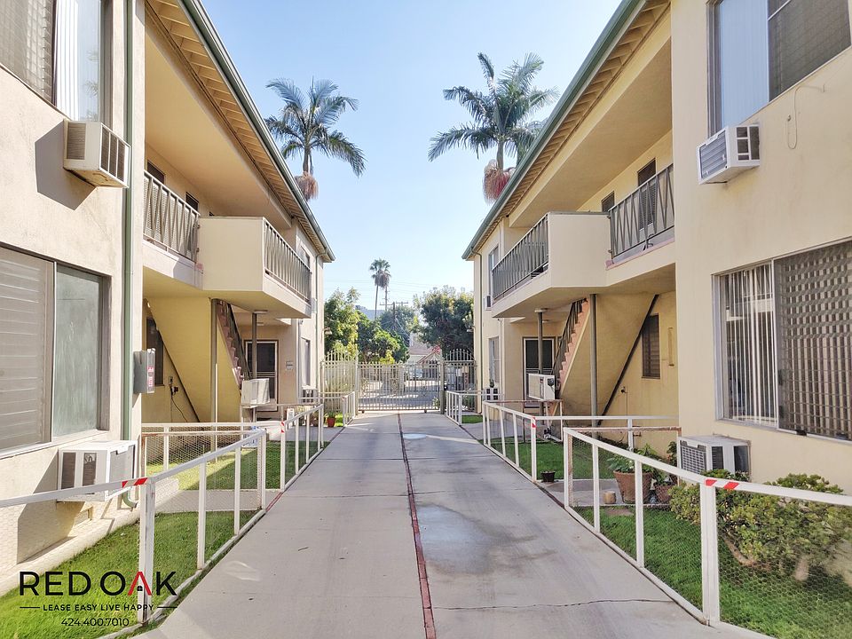 1st image of 1407 Tamarind Ave #7A