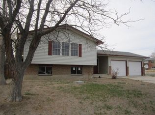 4043 North Dr, Pueblo, CO 81008