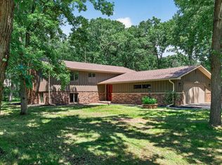 253 Sommers Landing Rd N, Hudson, WI 54016