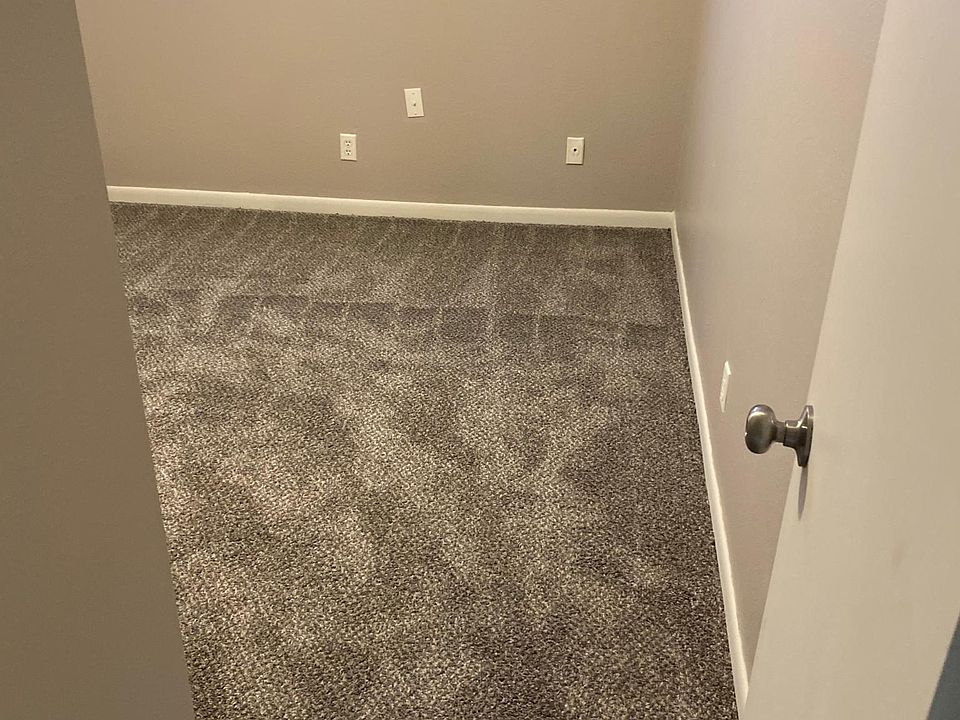 1st image of 3319 Avenue H #10