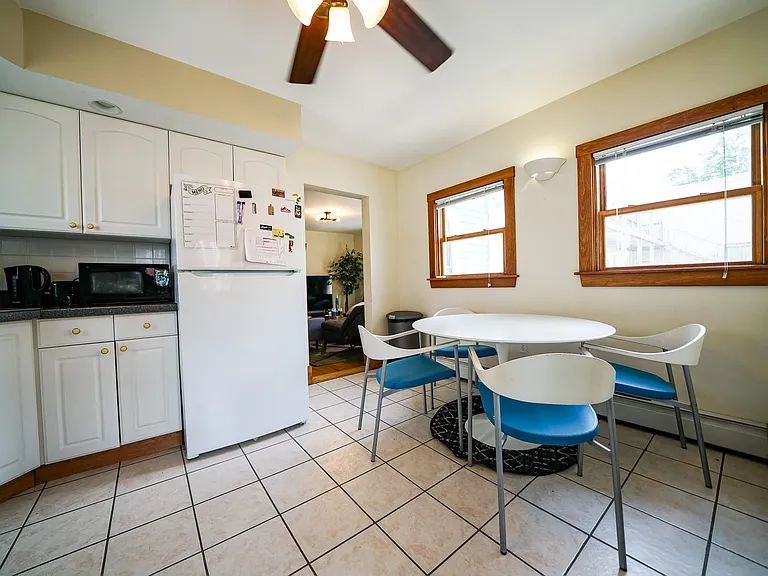 357 Columbia St #2 — Photo 9