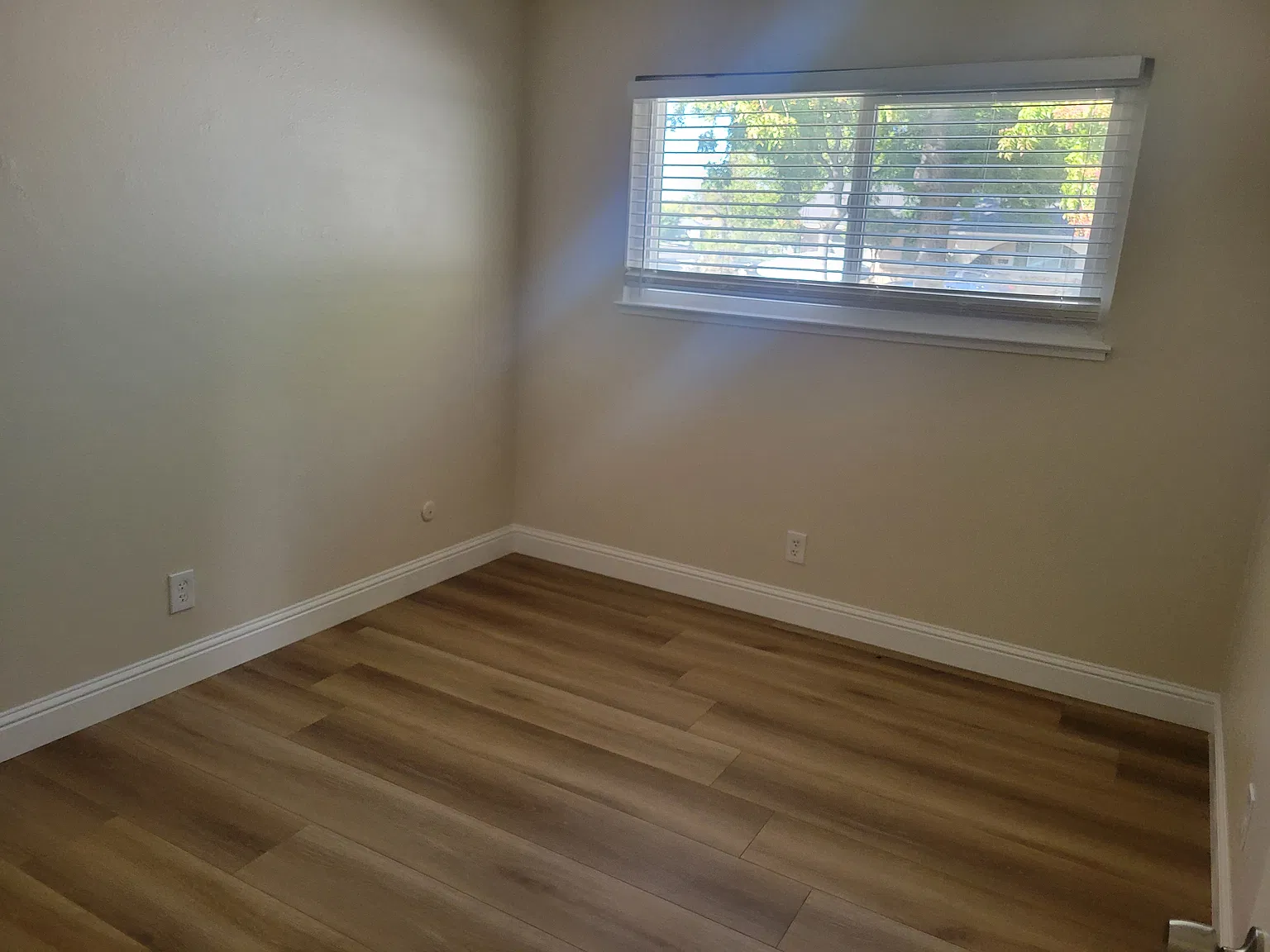 3 bed, 1222 sqft, $2,800 — Photo 2