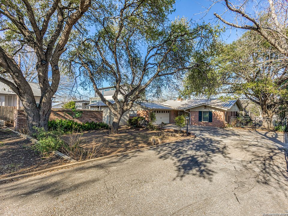 1st image of 238 Blanco Dr
