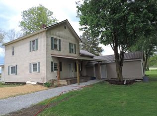 6655 Riverside Rd SE, Uhrichsville, OH 44683