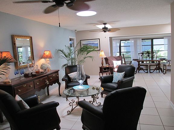 3rd image of 181 Bermuda Ct