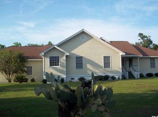 35 Old Distant Island Rd, Beaufort, SC 29907