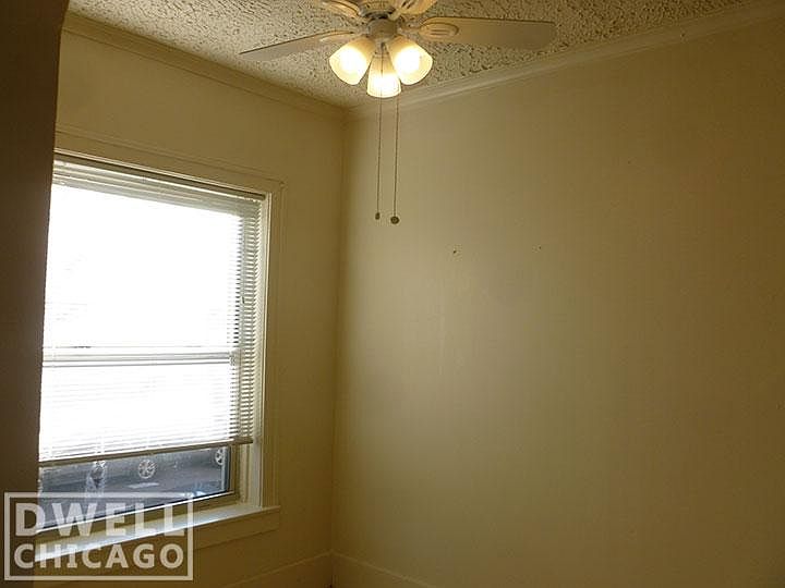 1st image of 1100 W Roscoe St #1RB