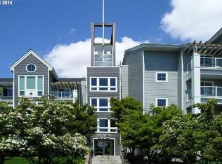 520 SE Columbia River Dr APT 127, Vancouver, WA 98661