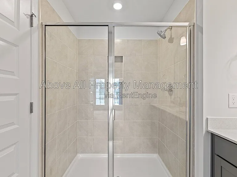 204 White Oak Garden Way — Photo 34
