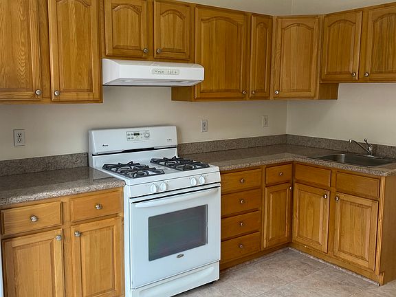 5th image of 800 Bush St #305