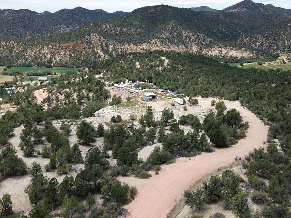 1st image of County Road 3000
