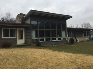 1351 Glenview Rd, Winona, MN 55987