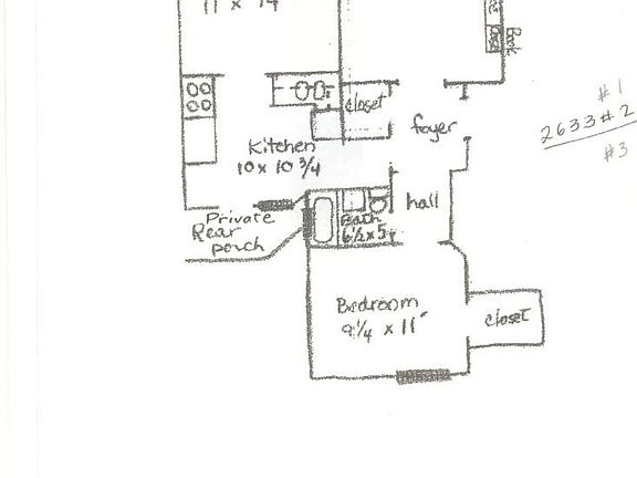 2nd image of 2633 W Ainslie St #2