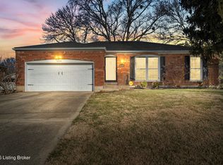 4109 Landside Dr, Louisville, KY 40220