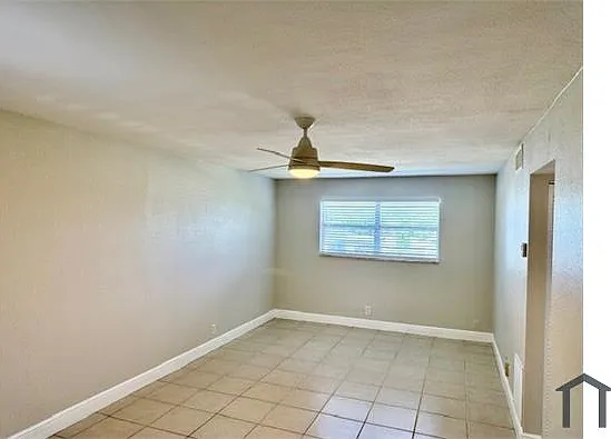 550 SW 2nd Ave #229 — Photo 23