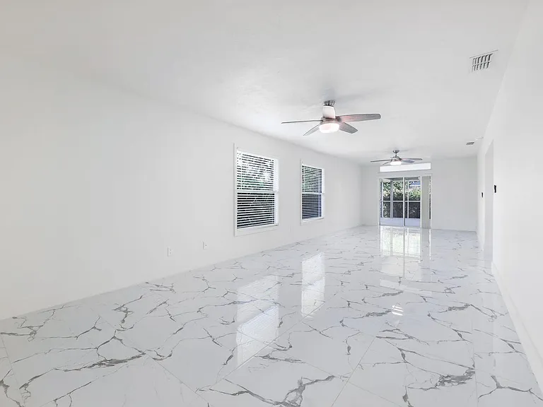 6031 Macbeth Ln — Photo 11