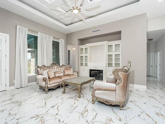 5th image of 2806 Kingdom Dr