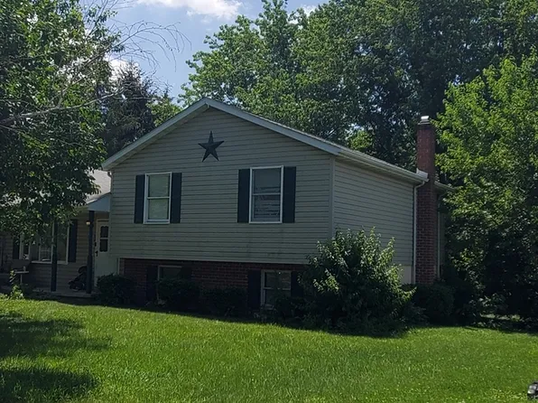 6 Valley Run Cir, Hanover, PA 17331