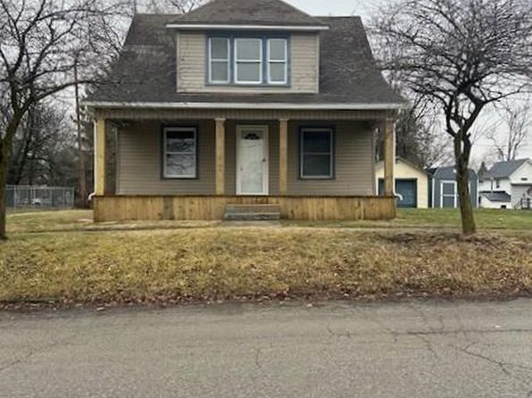 22 Seneca St, Attica, OH 44807