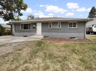 440 Uvalda St, Aurora, CO 80011