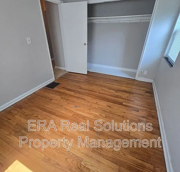 81 N Hampton Rd #B — Photo 11