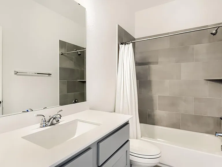 1505 Seeger Dr — Photo 22