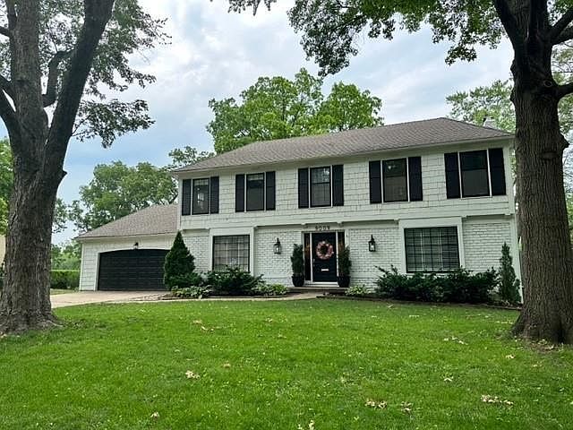 1st image of 9009 W 106th St