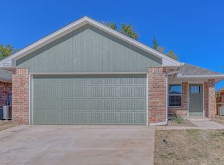2721 Clifton Ter, Norman, OK 73071