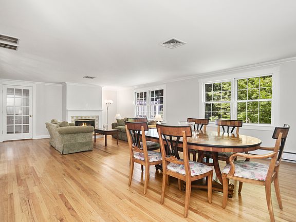 5th image of 396A Sound Beach Ave #A