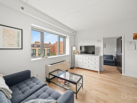 5th image of 1810 3rd Ave APT B9c