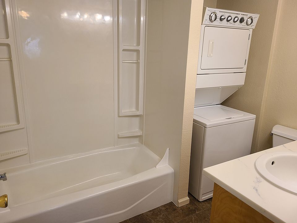 bathroom / laundry