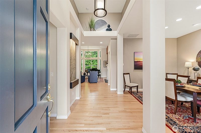 3rd image of 23158 NE Devon Way