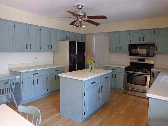 4th image of 5872 Shelford Ln
