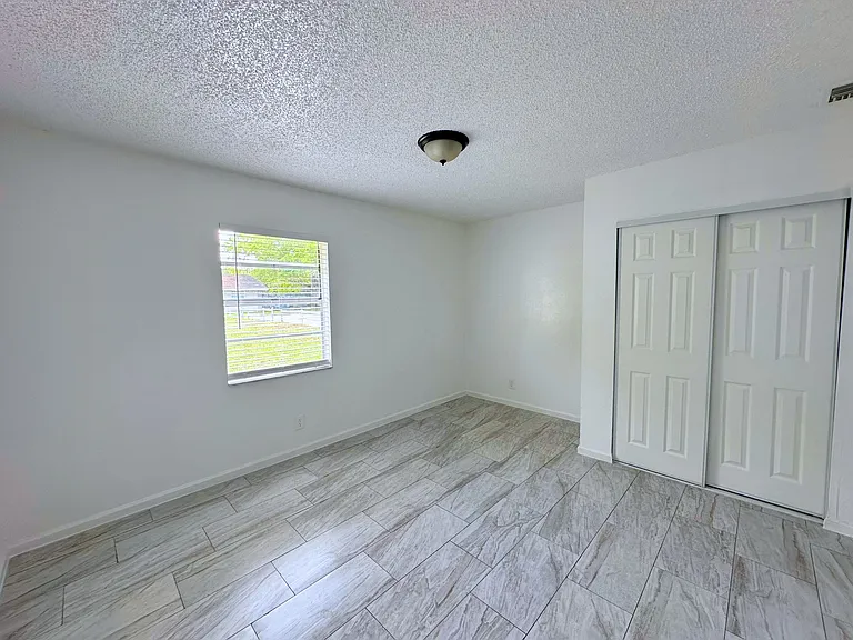 692 Neil Rd #702 — Photo 9