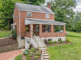 60 Belmont St, Irwin, PA 15642