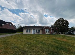 1070 Elk Dr, Christiansburg, VA 24073