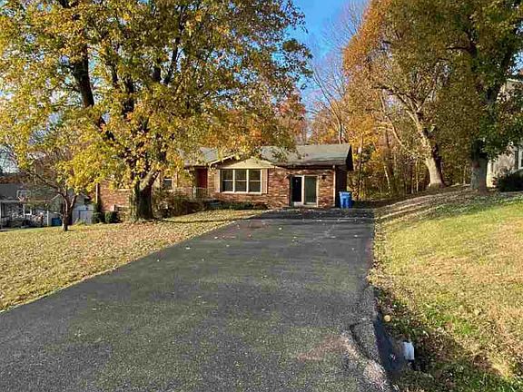 2nd image of 136 Meadow Dr