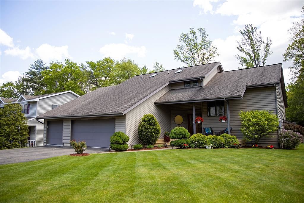 2010 Donna Ave, Endicott, NY 13760 Zillow